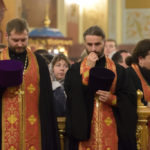 Во время торжественного всещного бдения. Священник Андрей Небавский и священник Максим Ханов